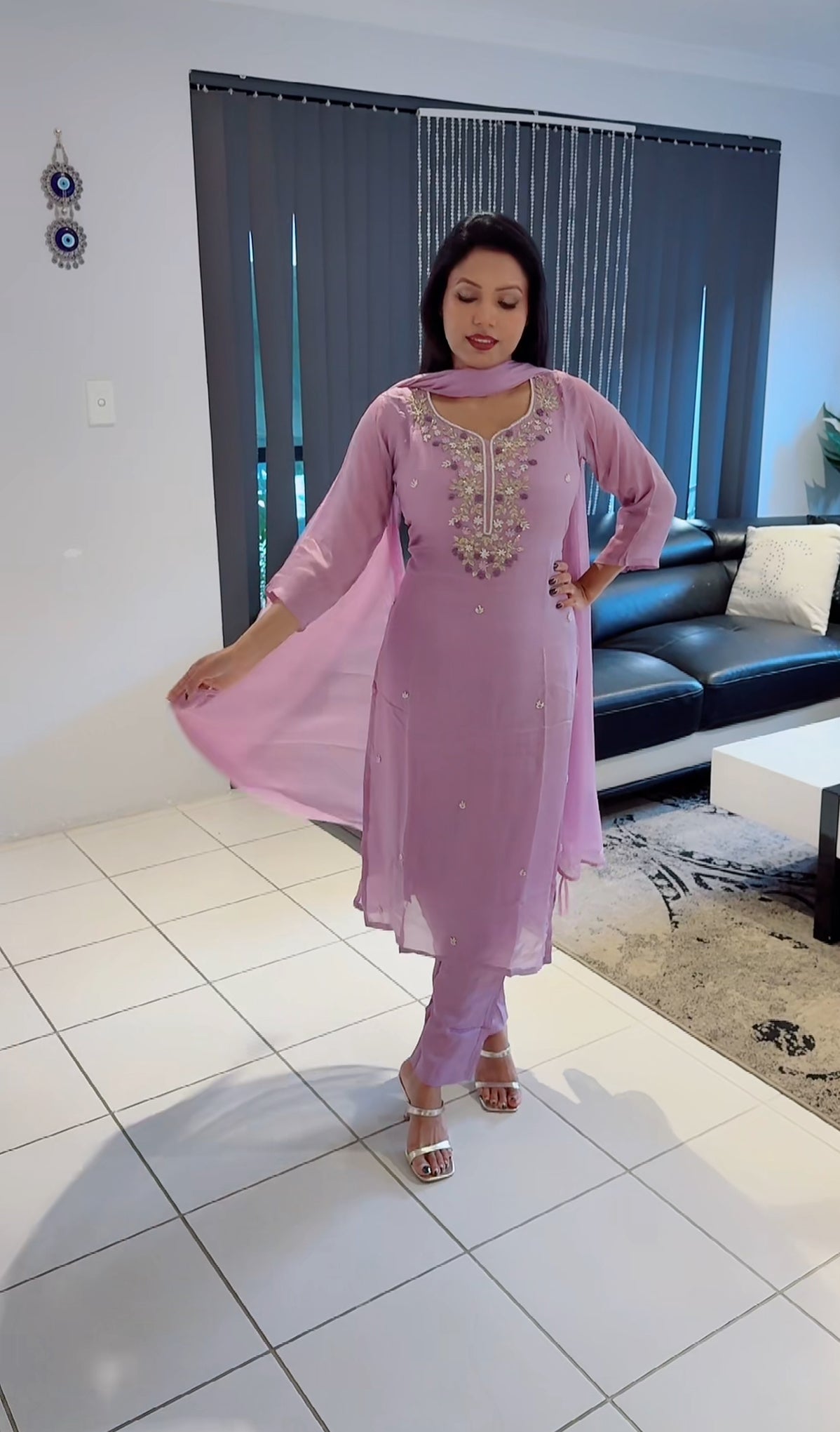 Handwork suit