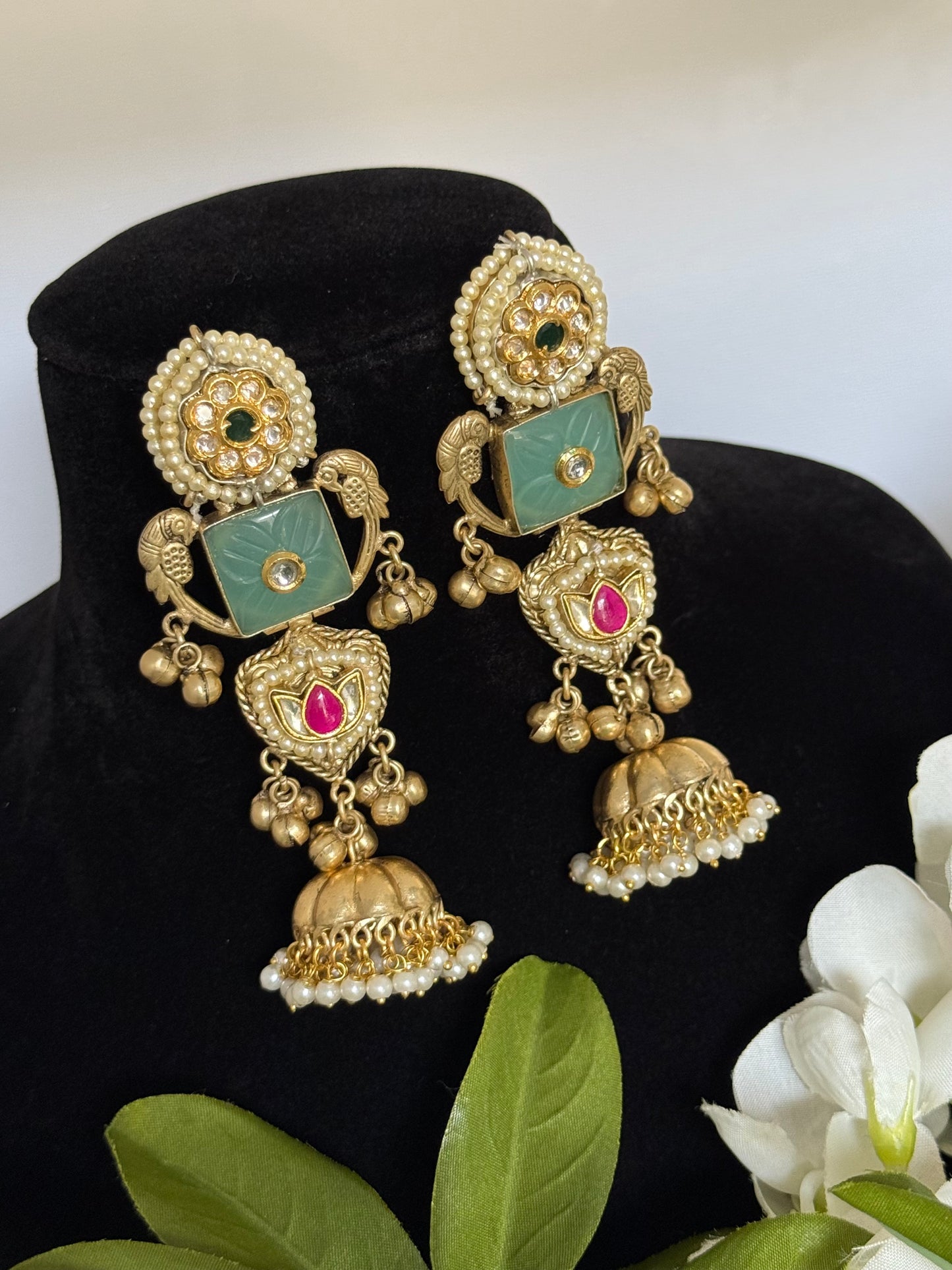 Saanvi Jhumka earrings in premium range