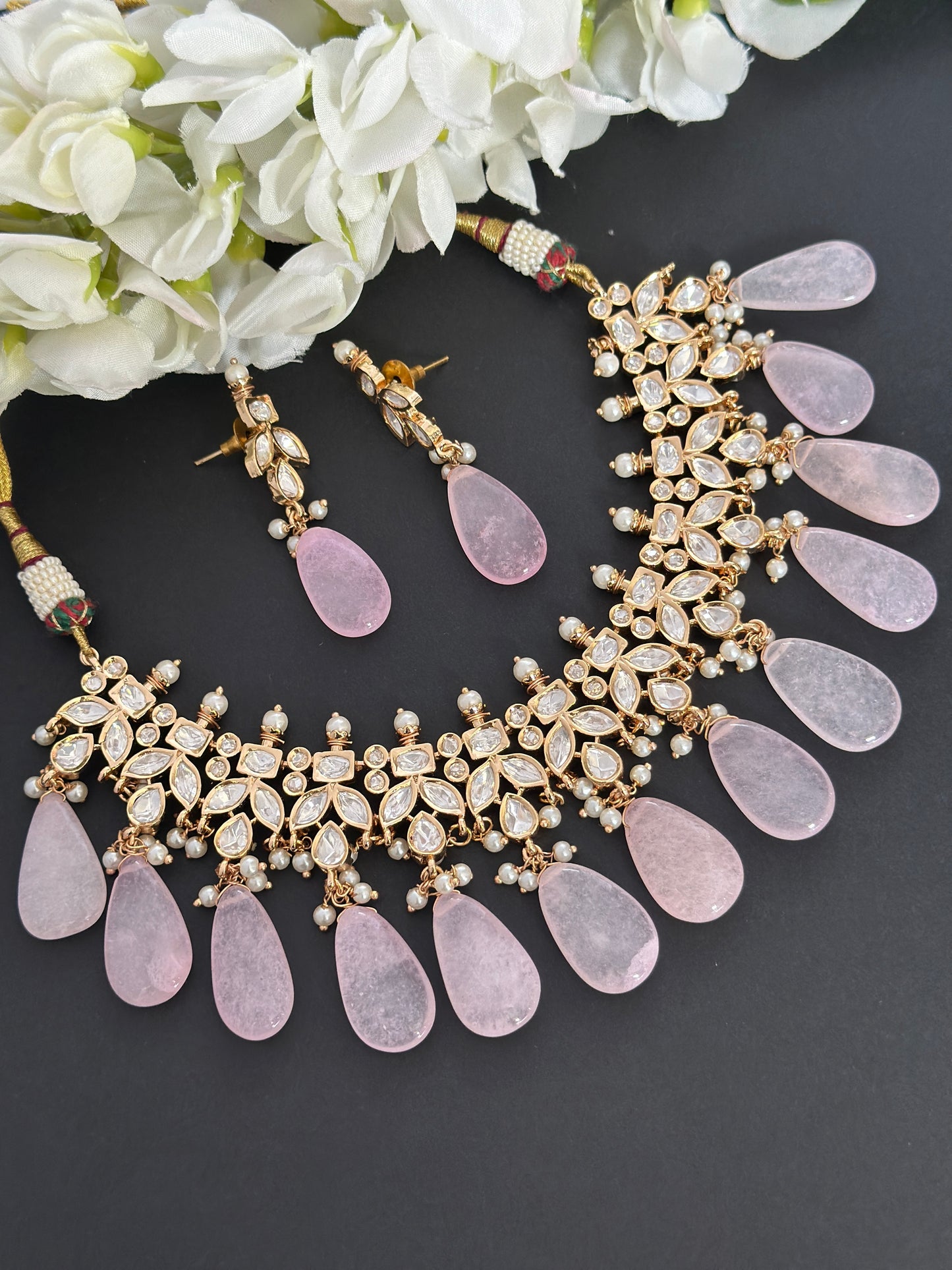 Premium necklace set