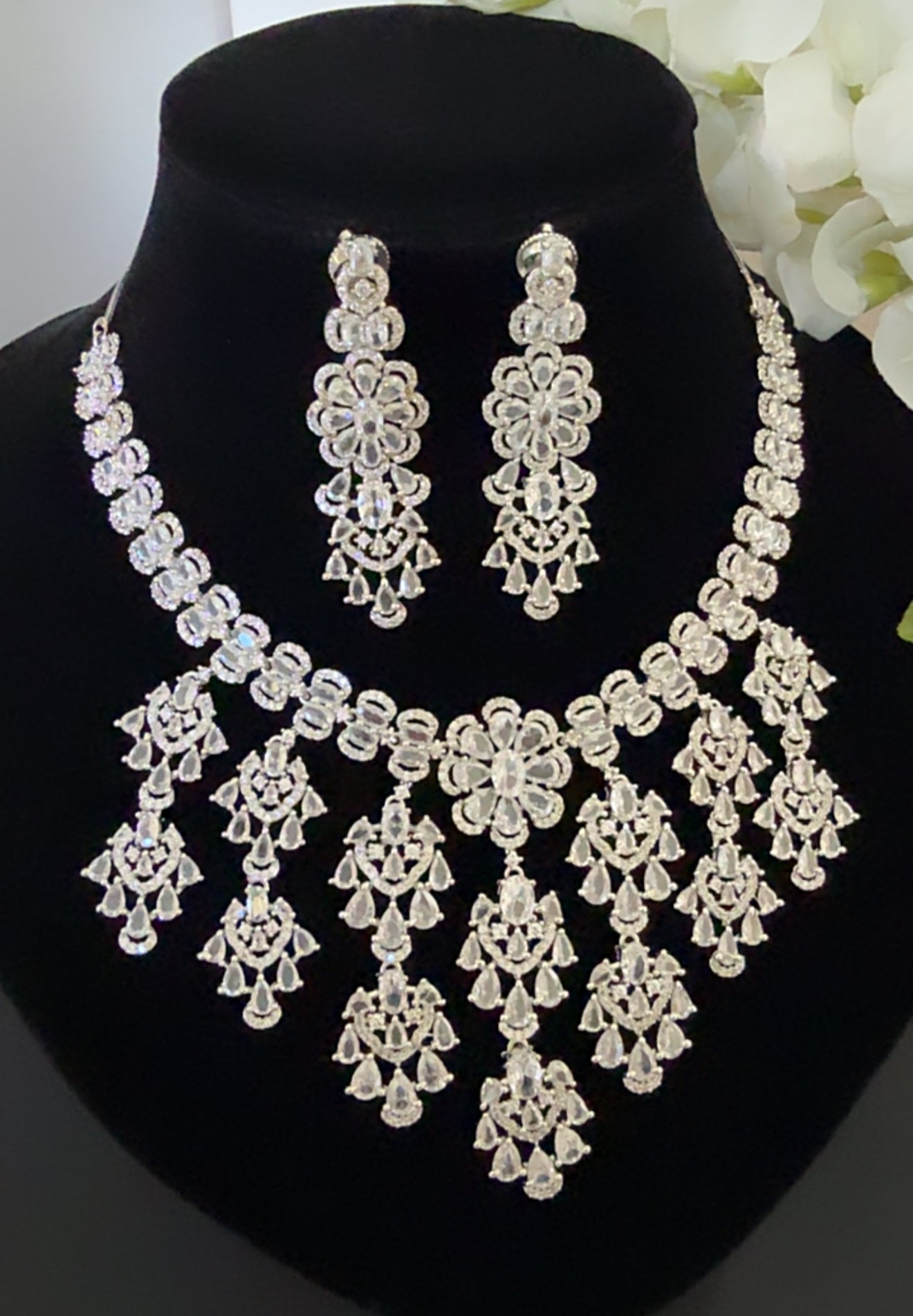 Necklace set
