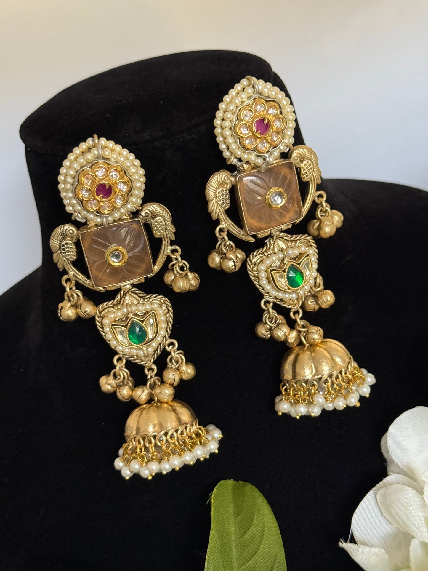 Saanvi Jhumka earrings in premium range