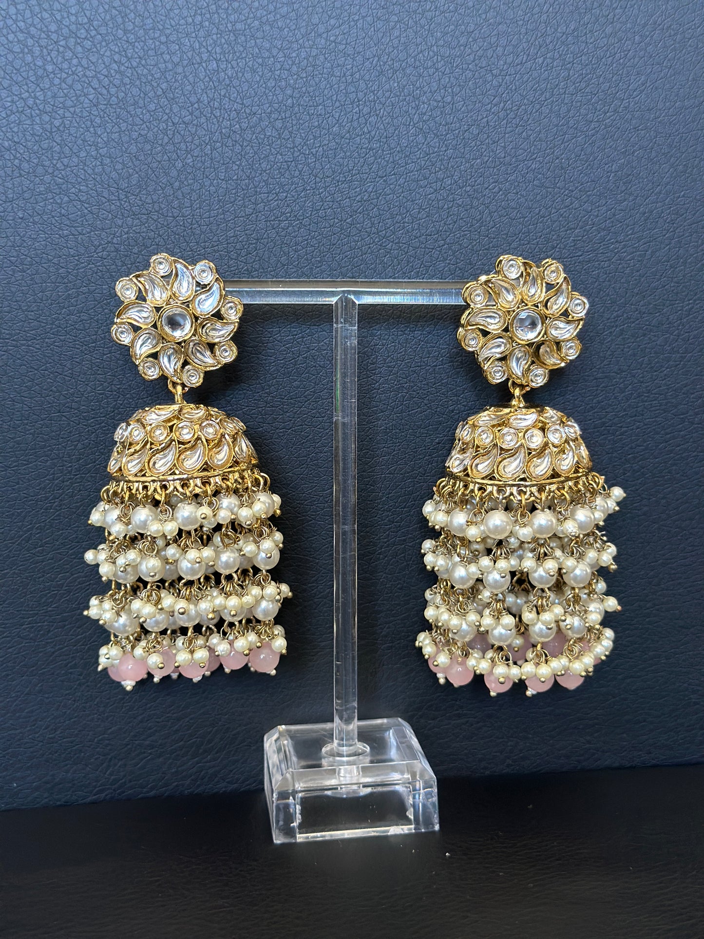 Kundan jhumki