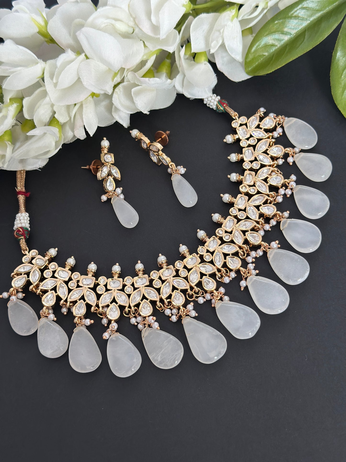 Premium necklace set