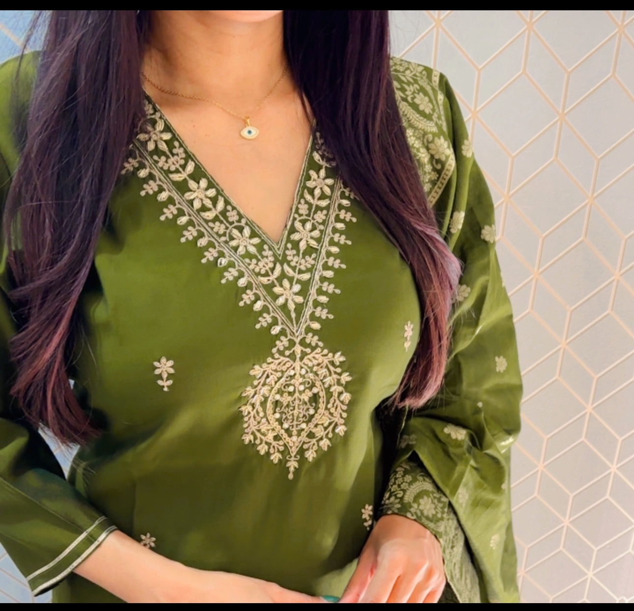 Mehndi green suit