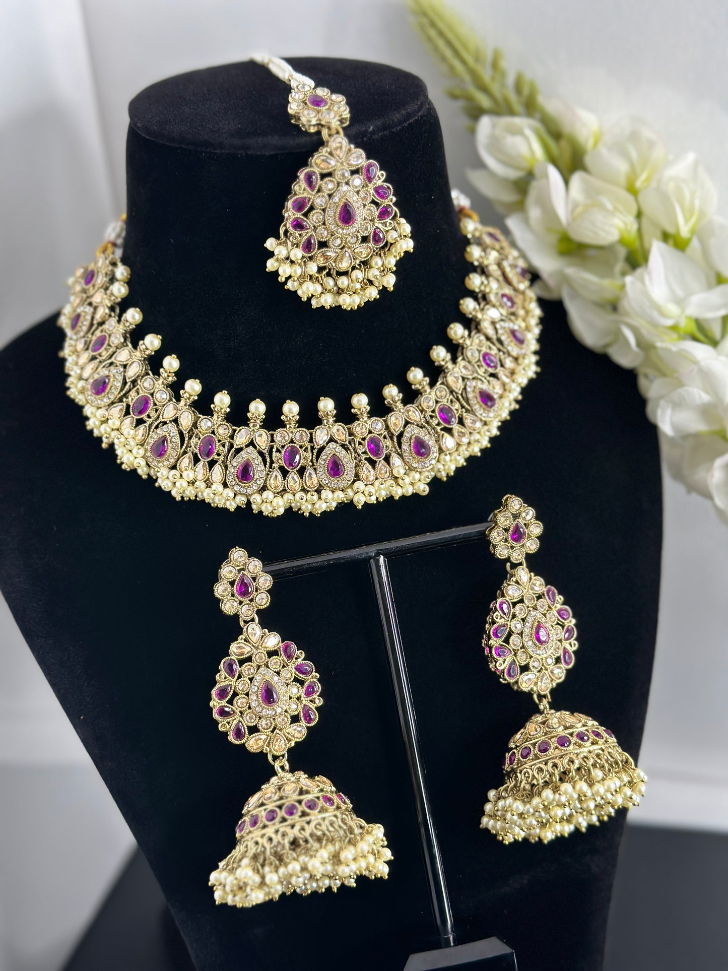 Shreya necklace set