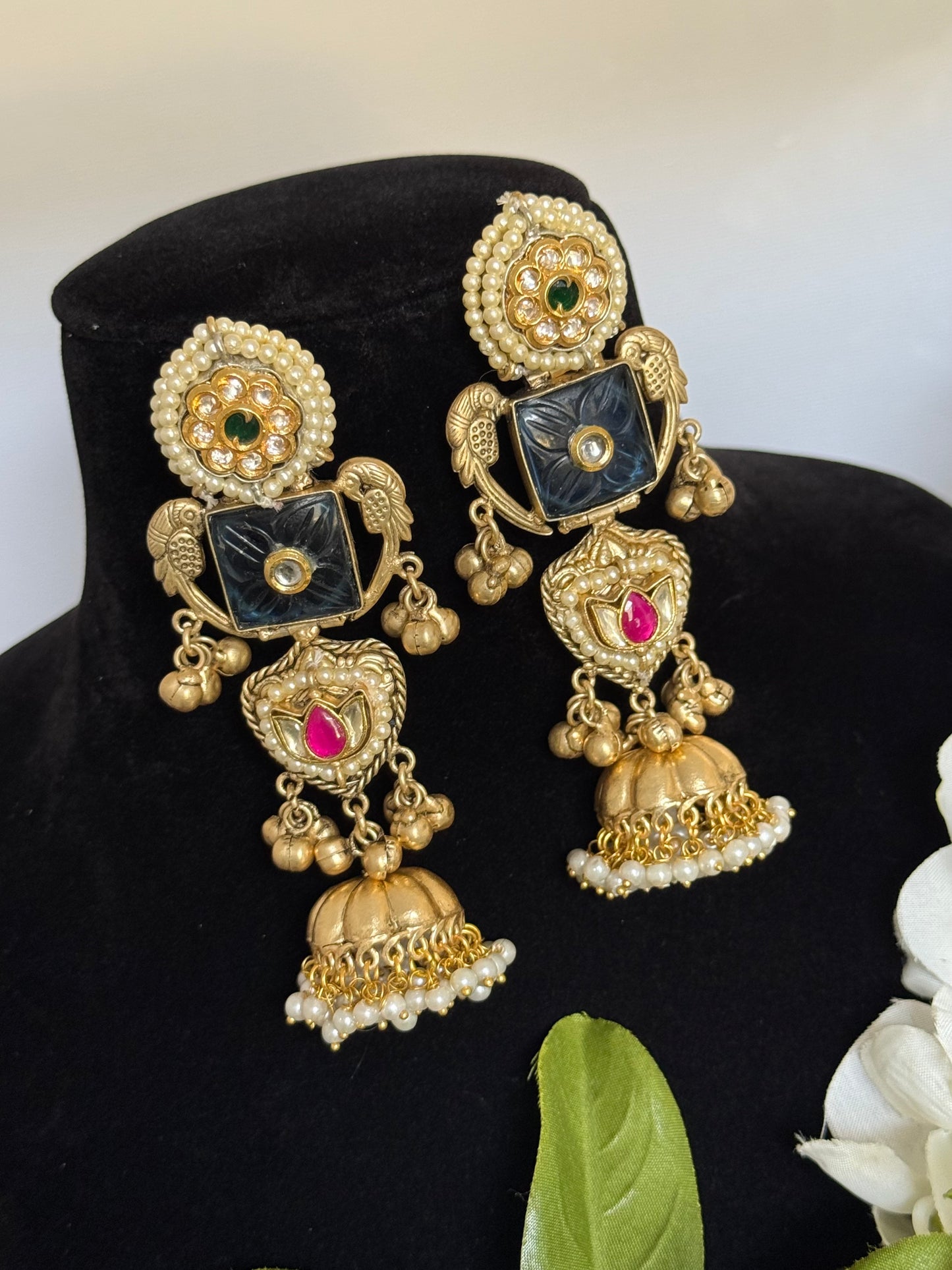 Saanvi Jhumka earrings in premium range