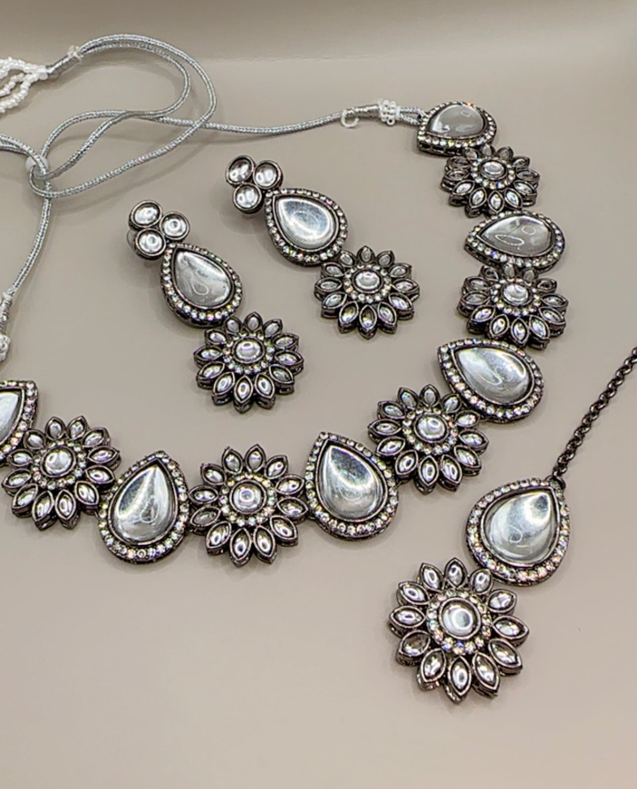 Kundan set
