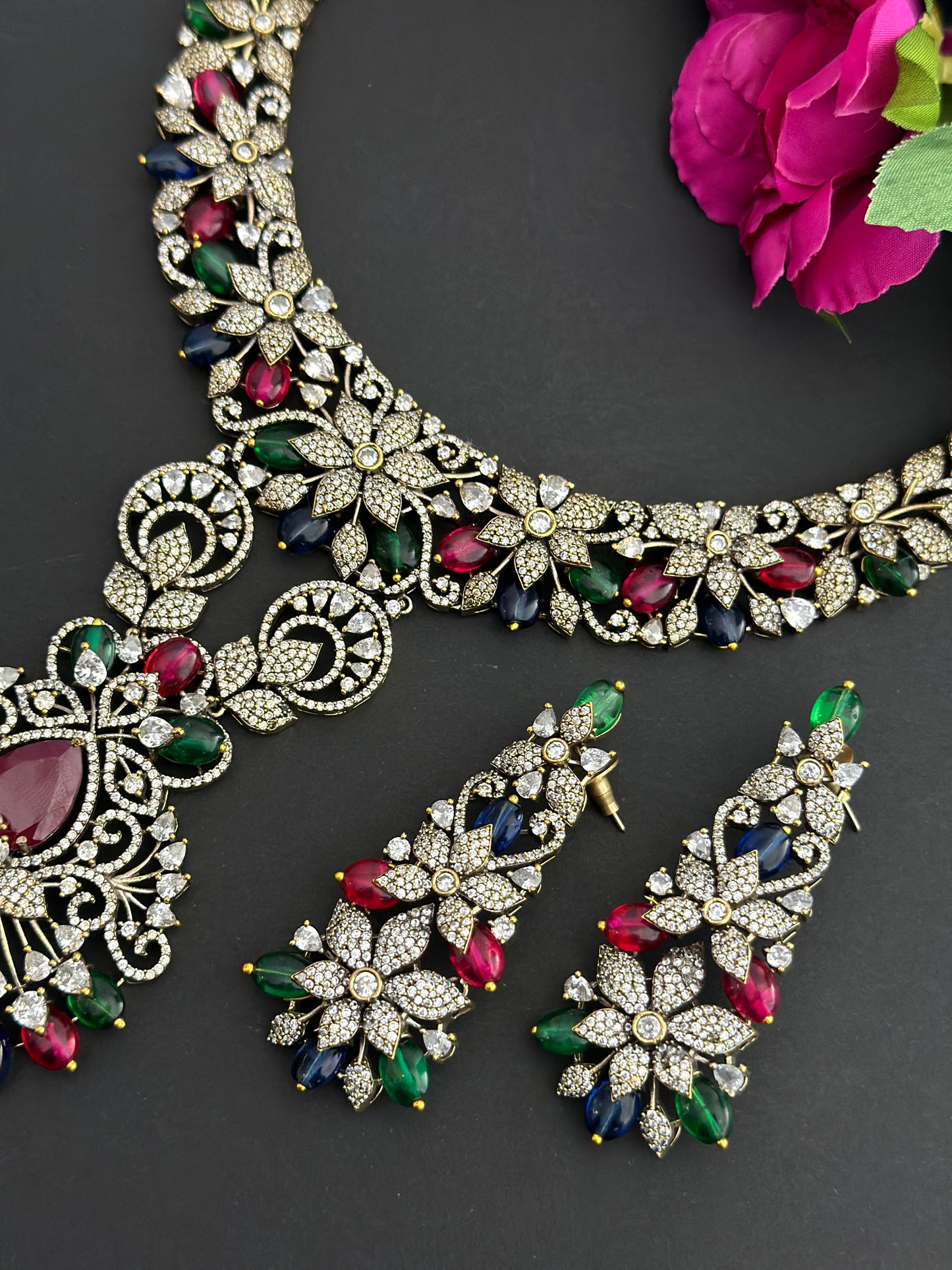 Aliya necklace premium range