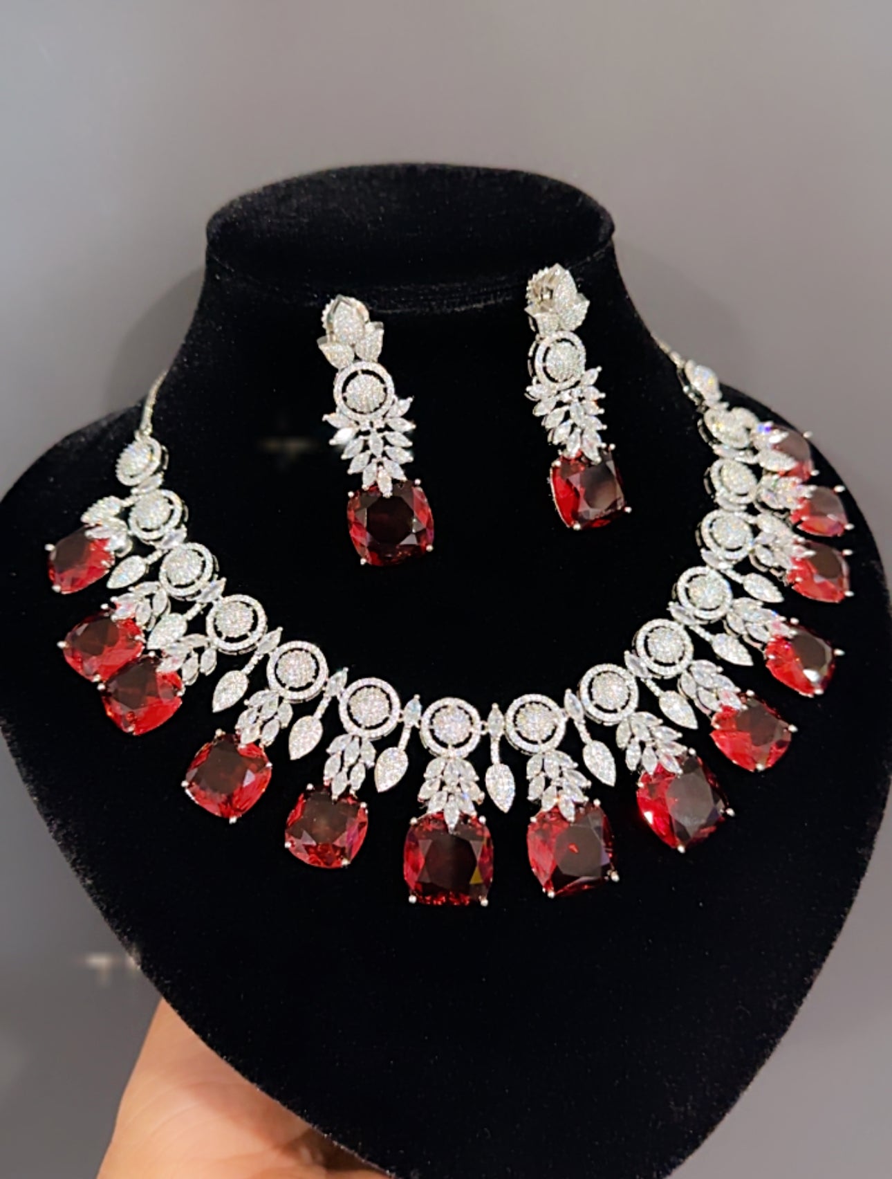 Necklace set