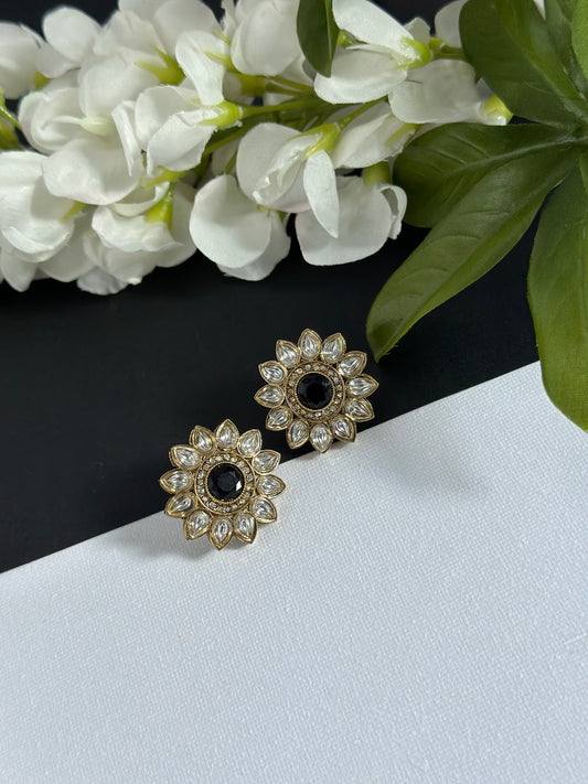 Kundan studs black
