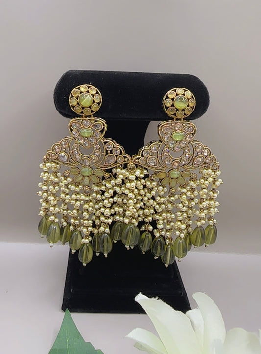 Earrings olive green colour