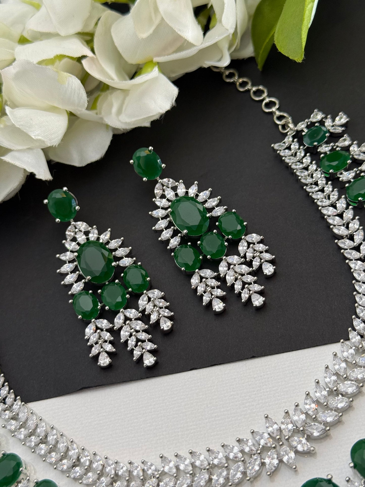 Necklace set