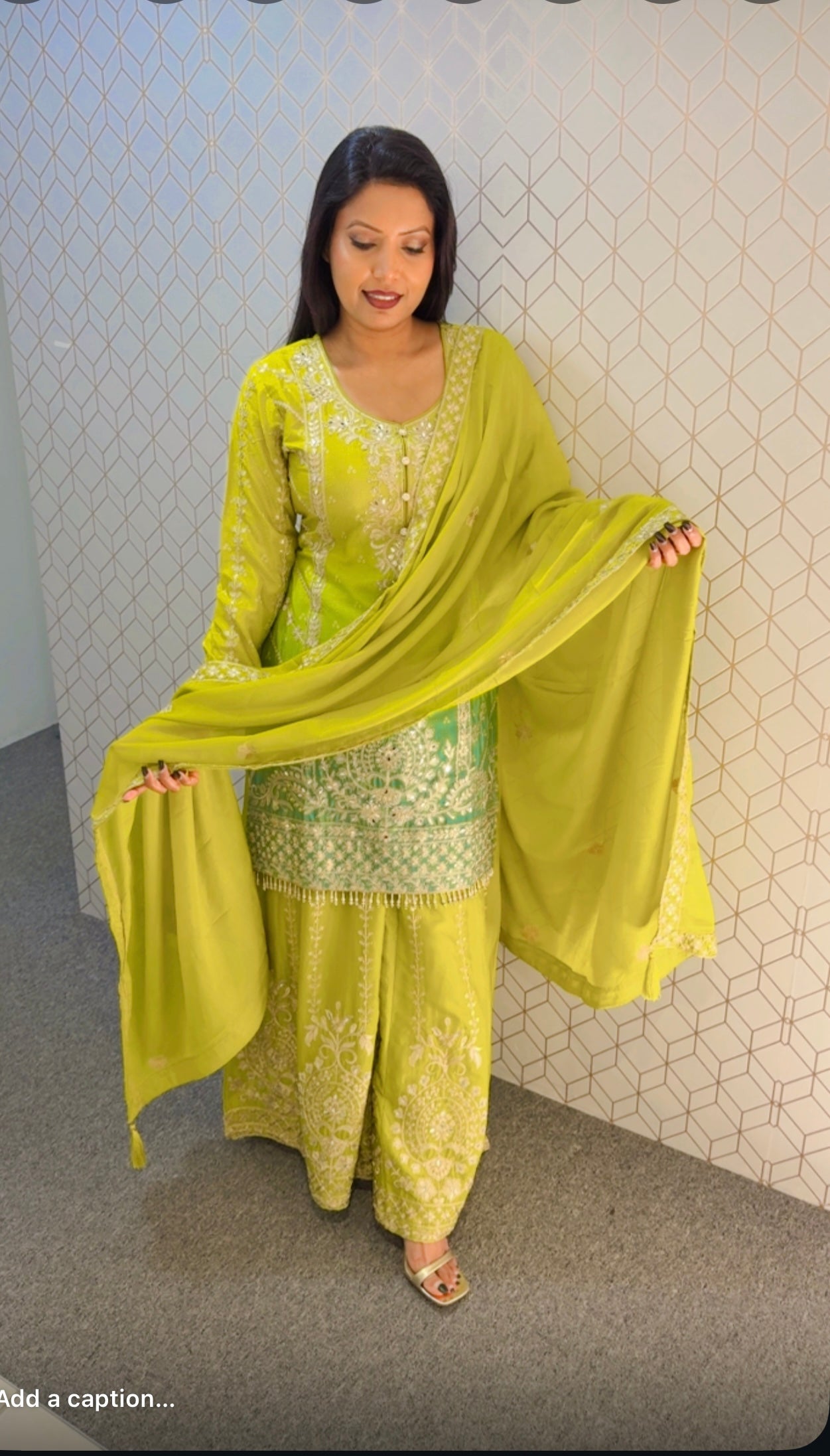 Party wear suit