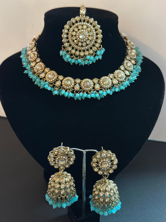 Necklace set