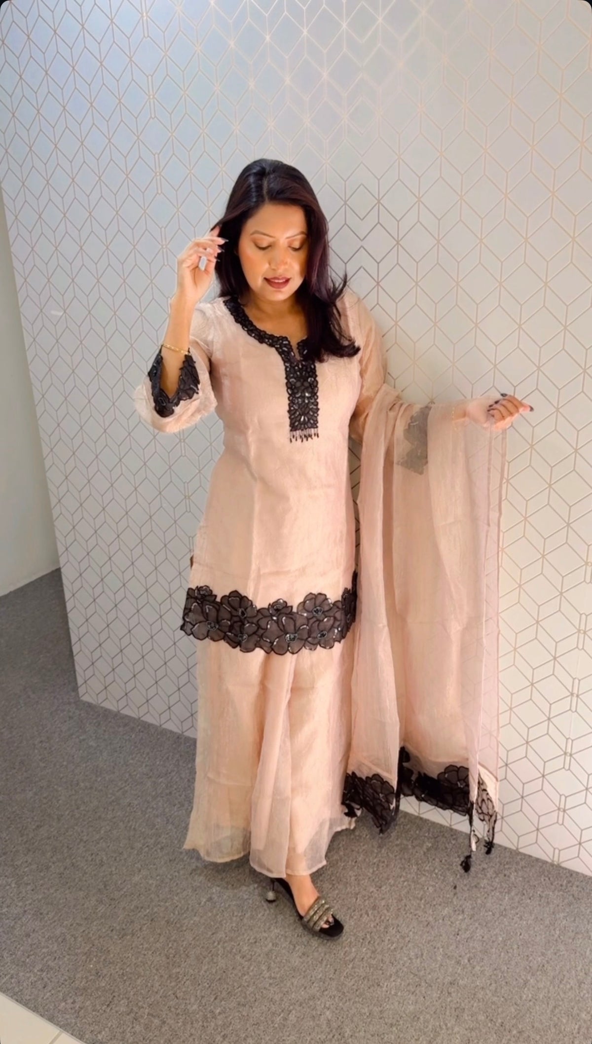 Party wear suit