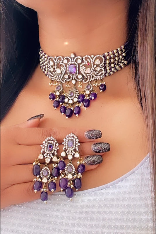 Premium choker set