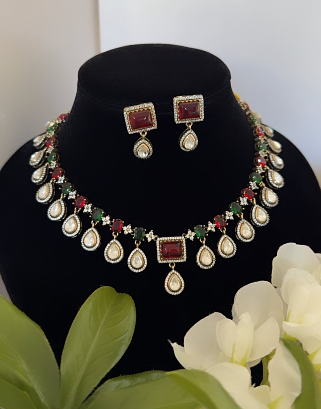 Necklace set
