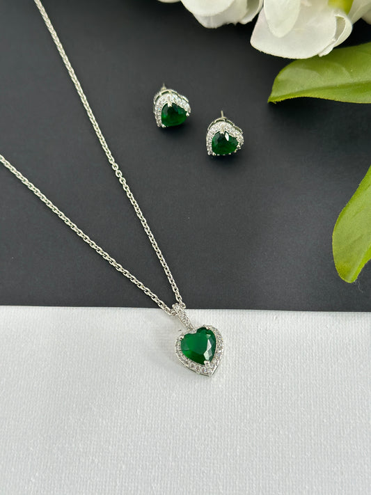 Pendant set