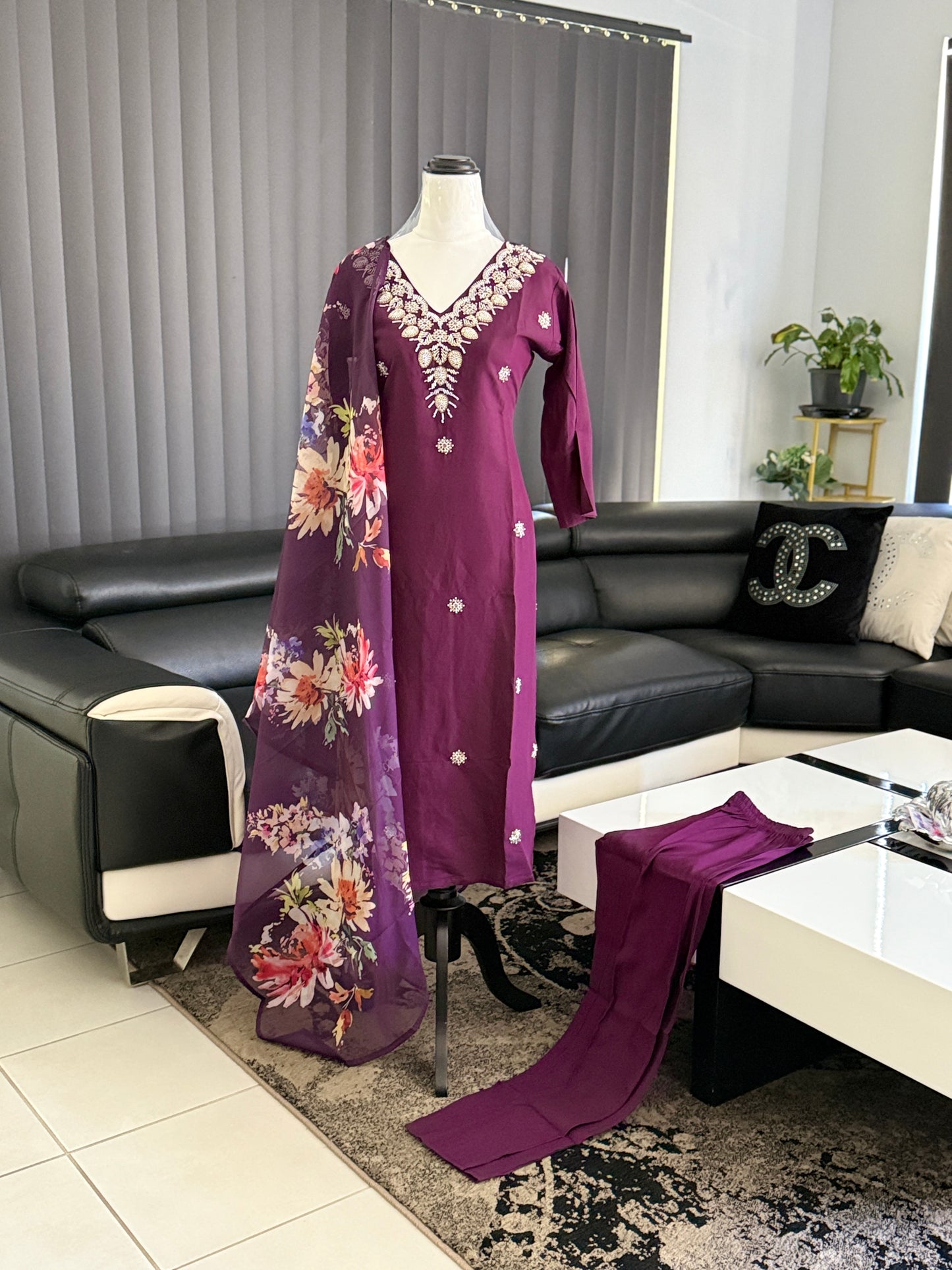 Party wear suit