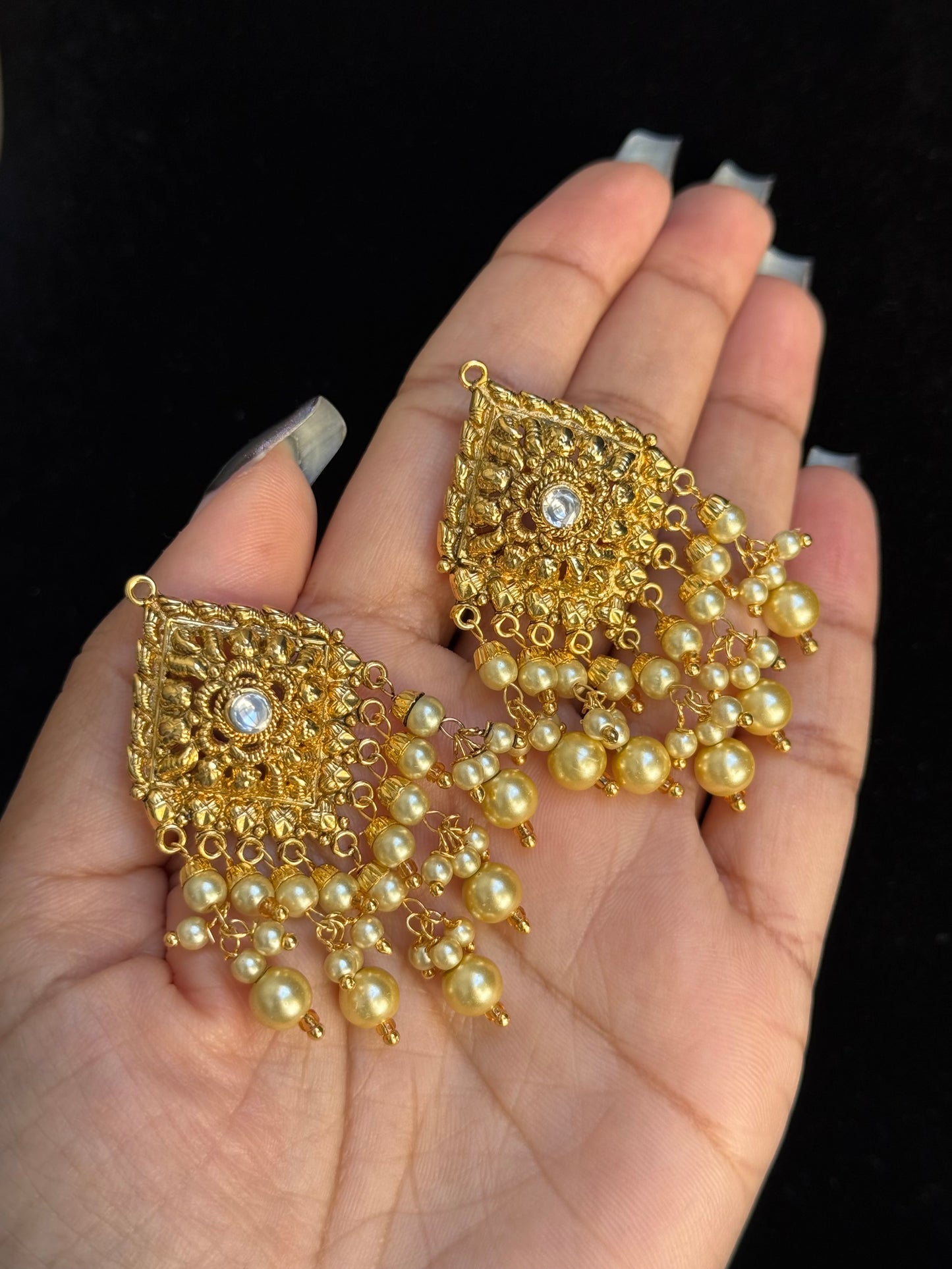 Gold look earrings