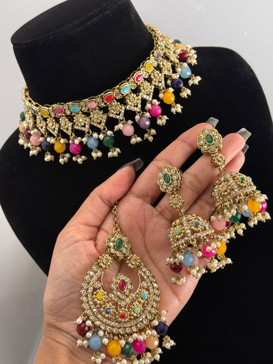 Choker set