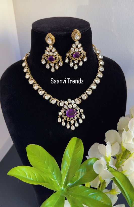 Premium necklace set