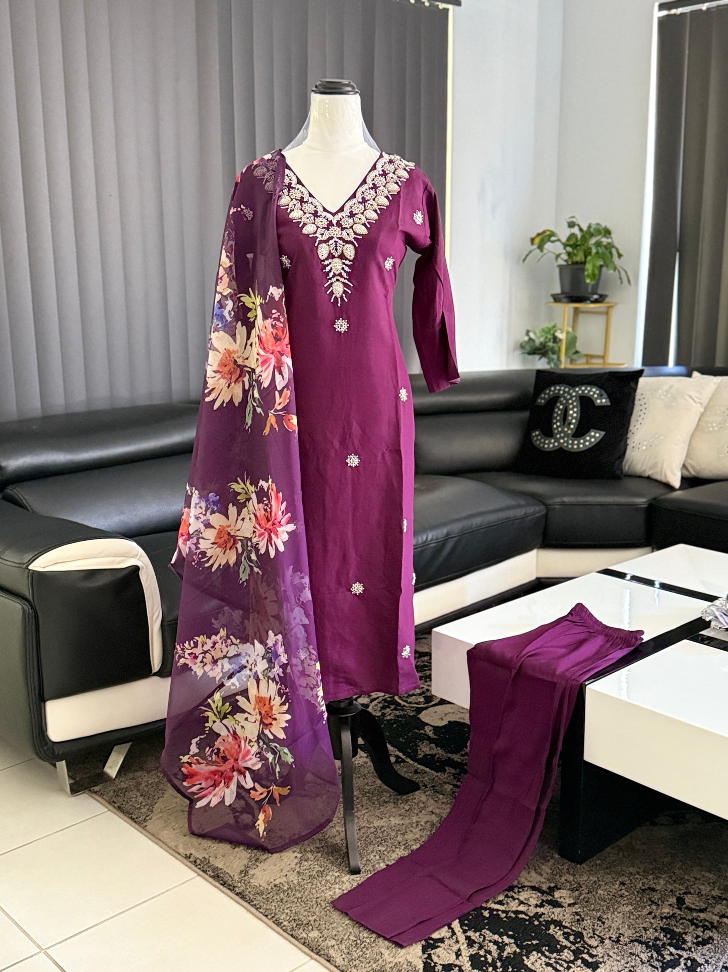Party wear suit