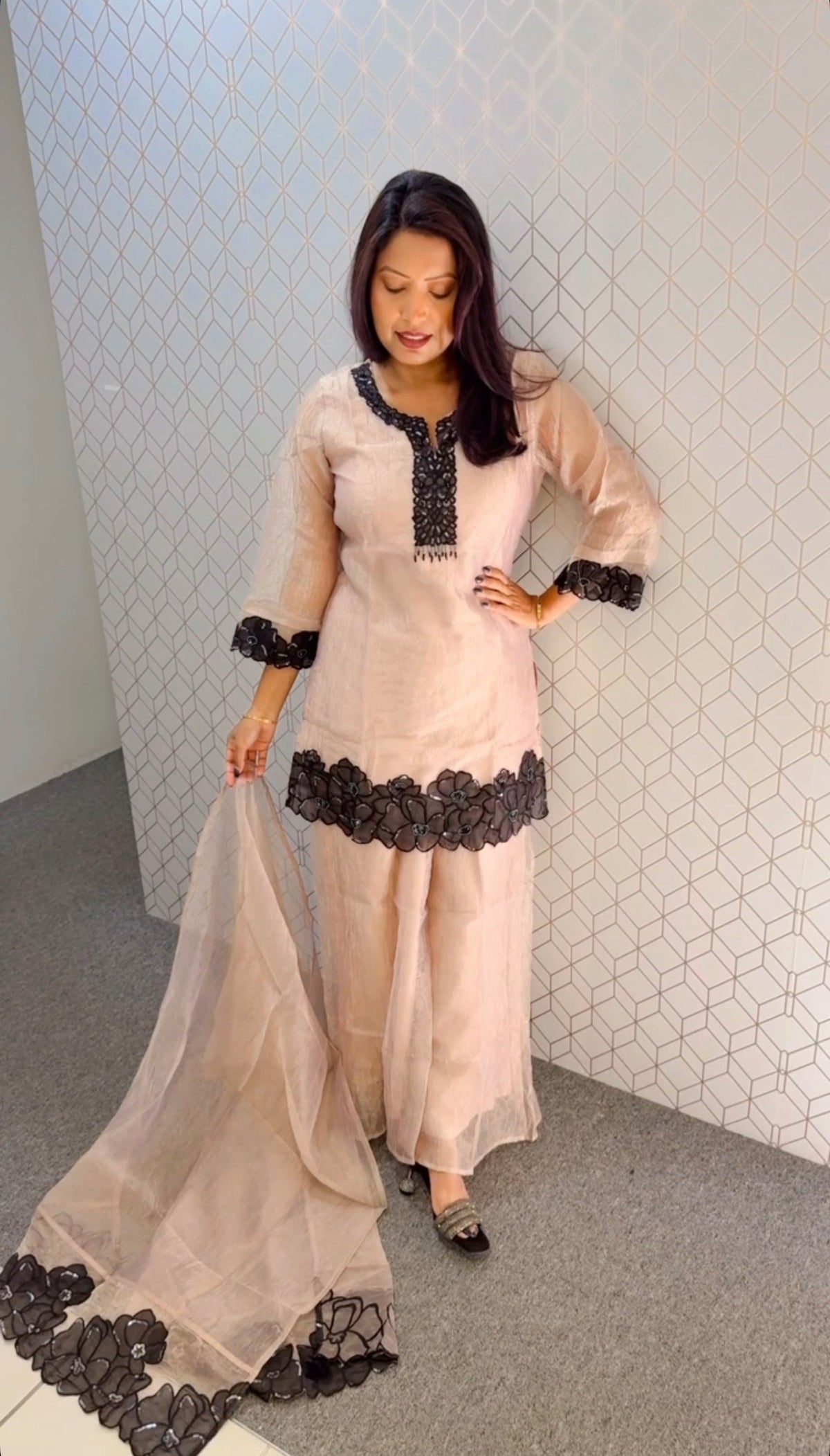 Party wear suit