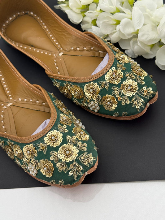 Green jutti