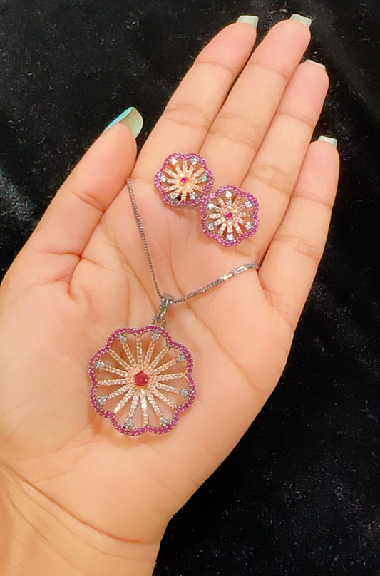 Pendant set