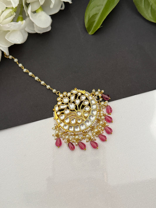 Tikka in Pachi kundan