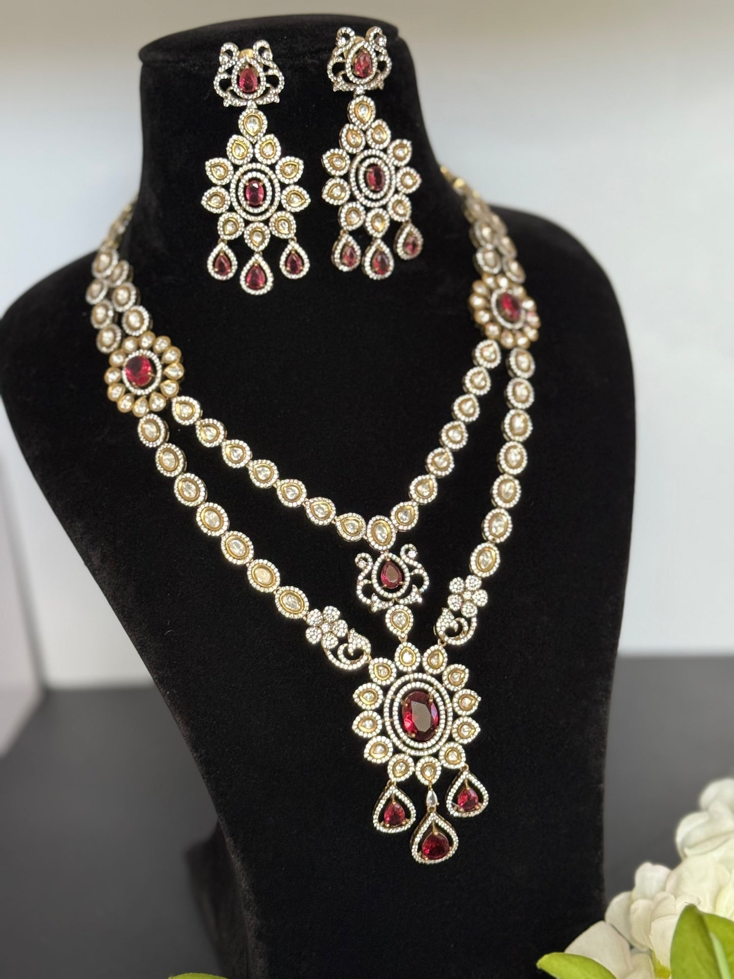 Premium necklace set