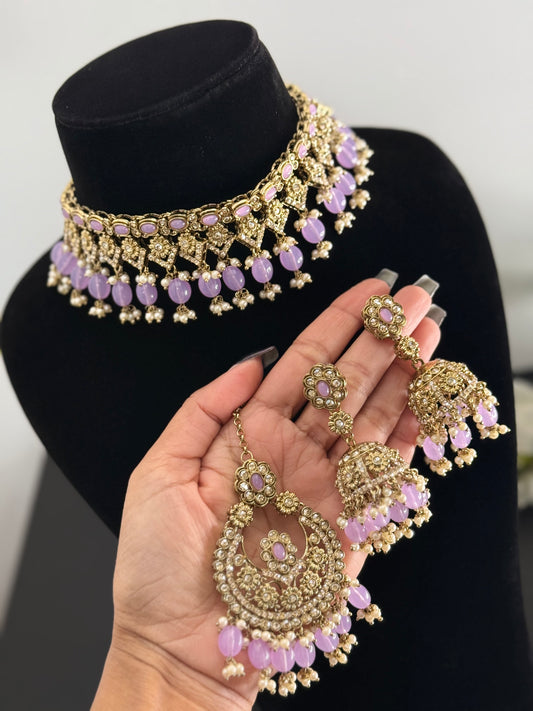 Choker set
