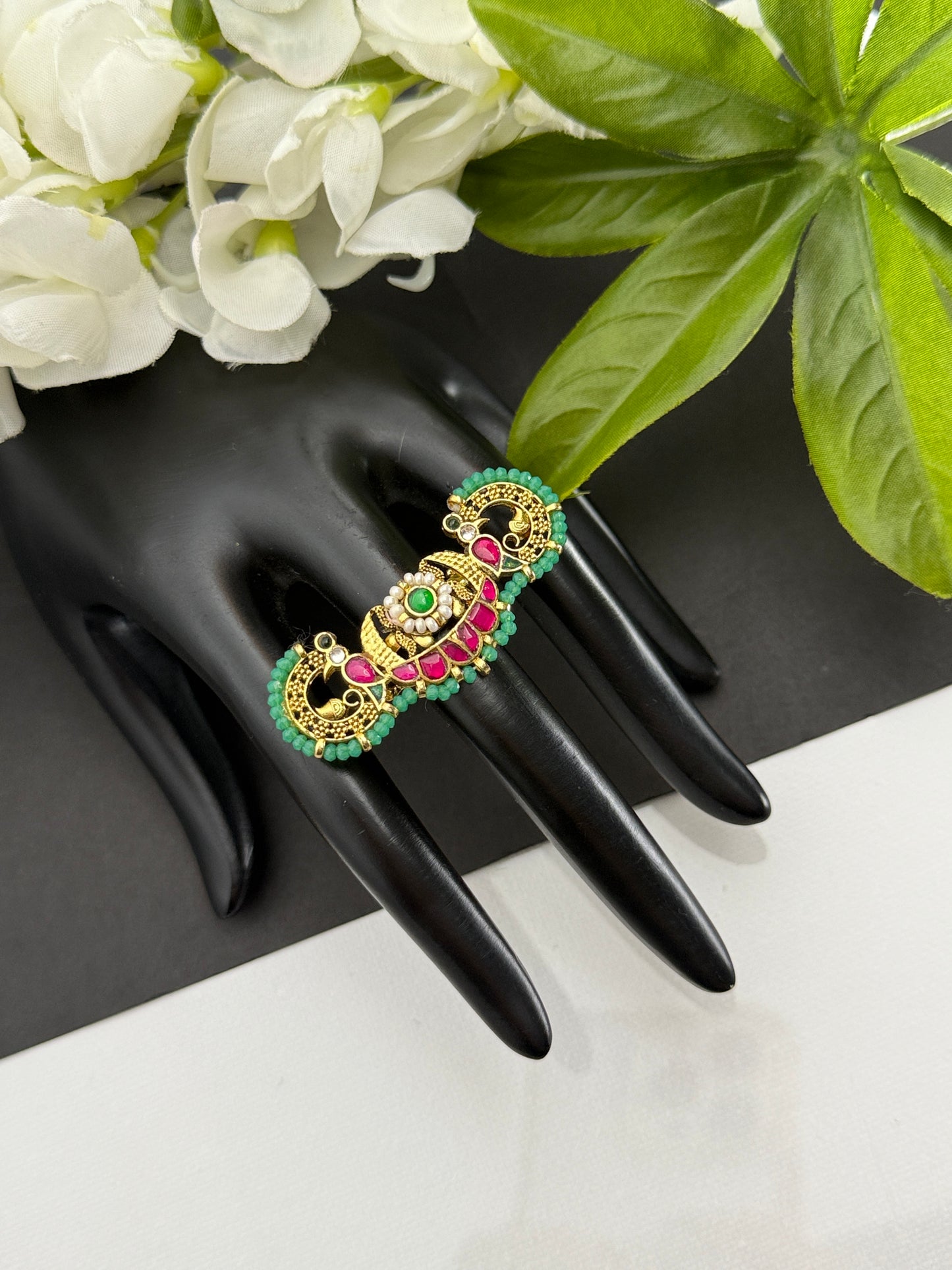 Pachi kundan ring