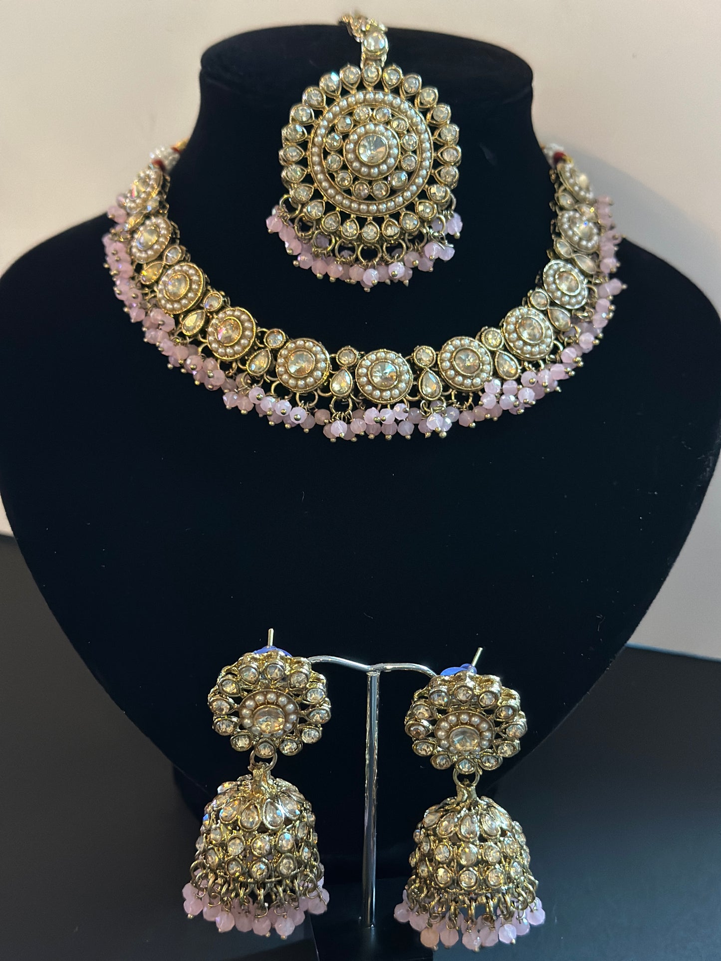 Necklace set pink