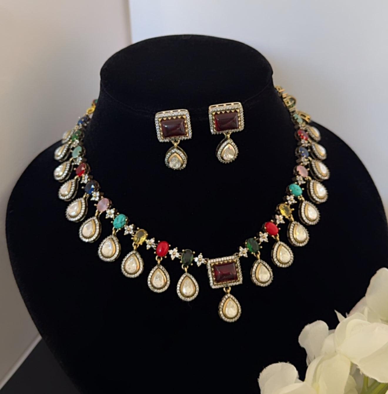 Necklace set