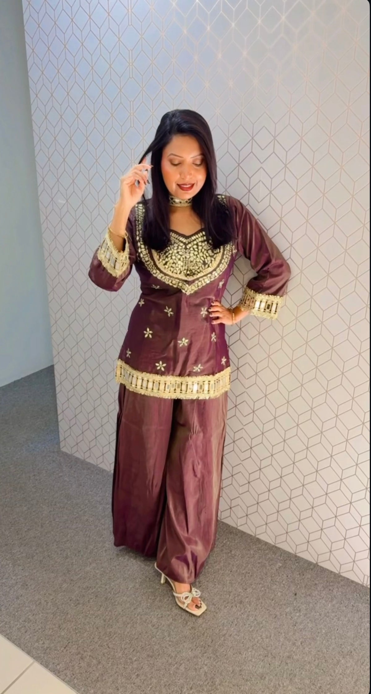 Party wear suit