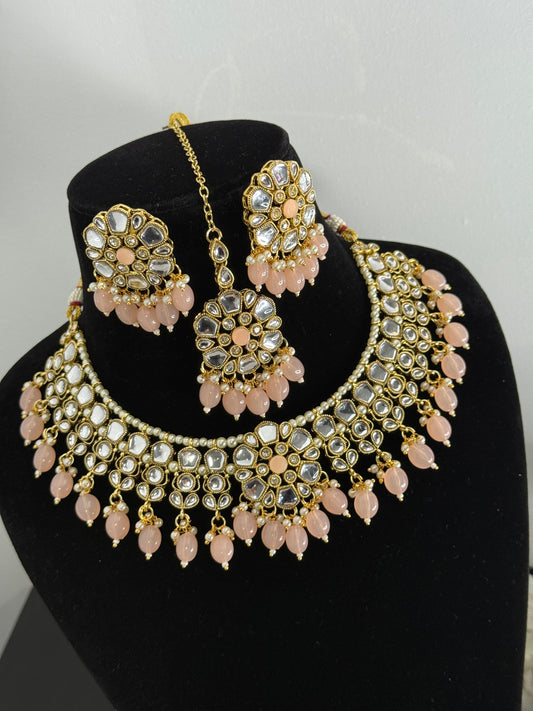 Necklace set