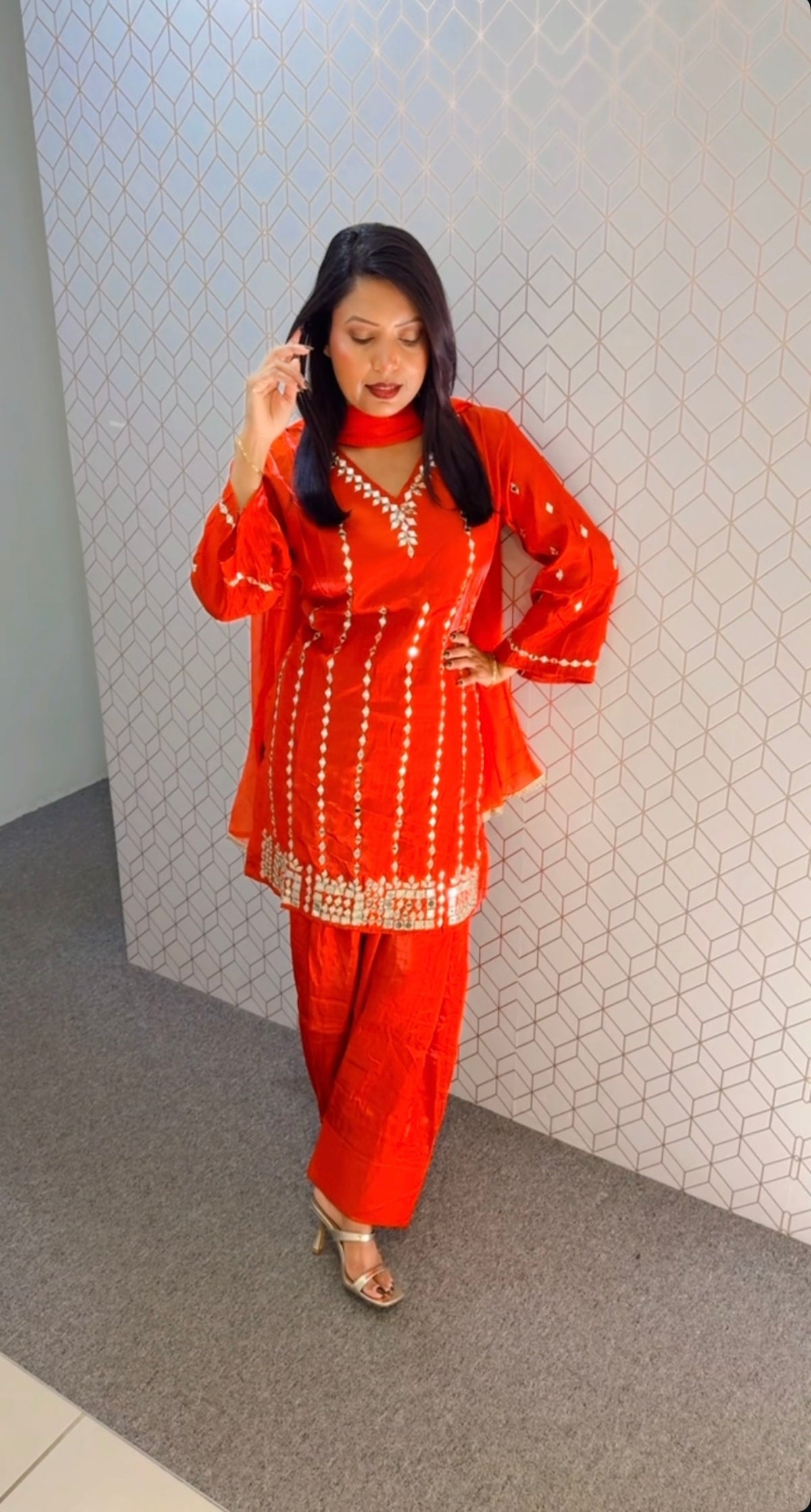 Party wear suit
