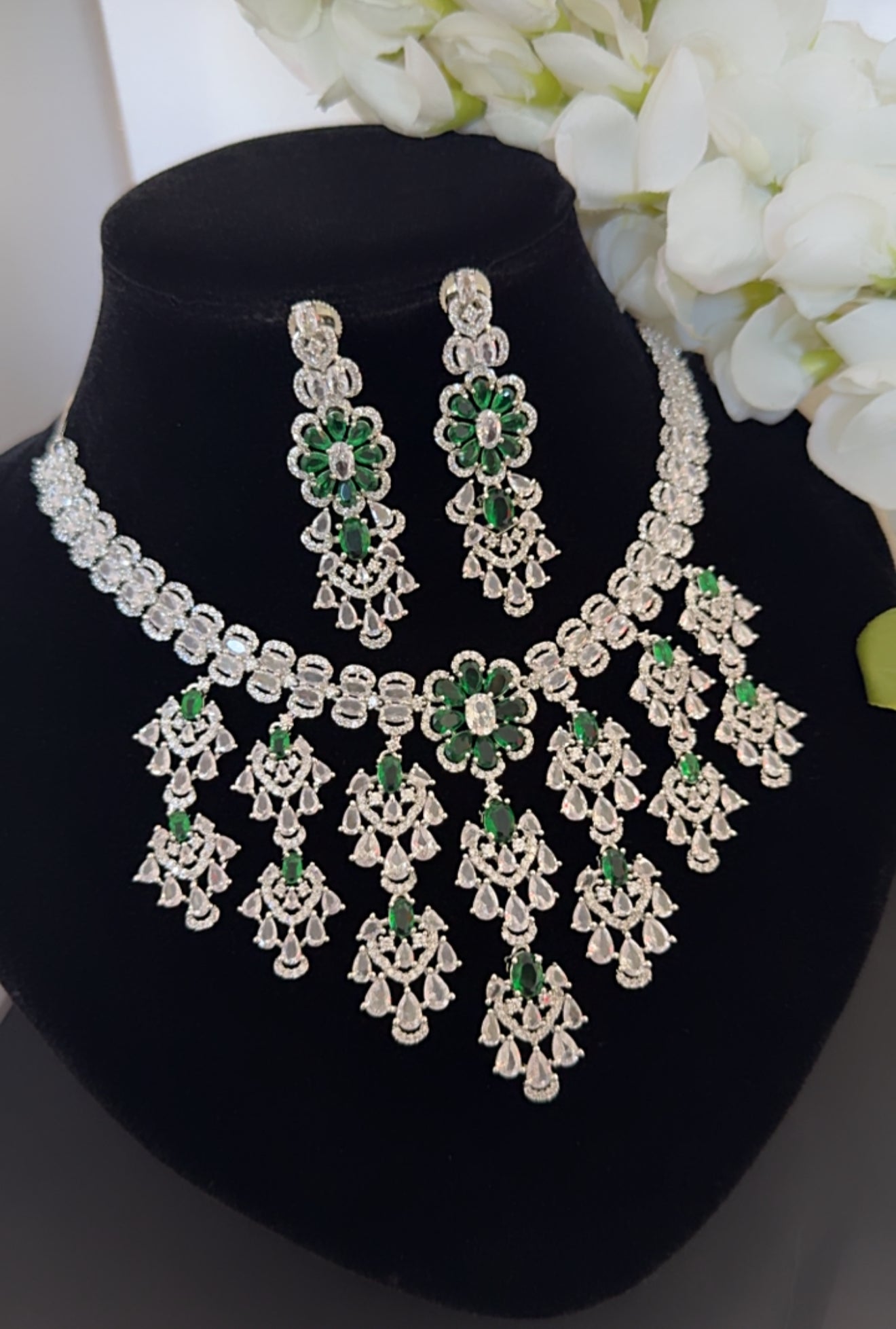 Necklace set