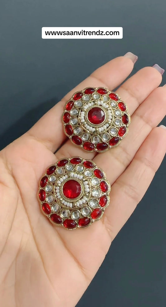 Kundan studs mehroon