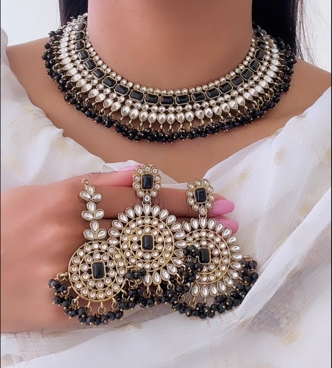 Kundan necklace set in black colour