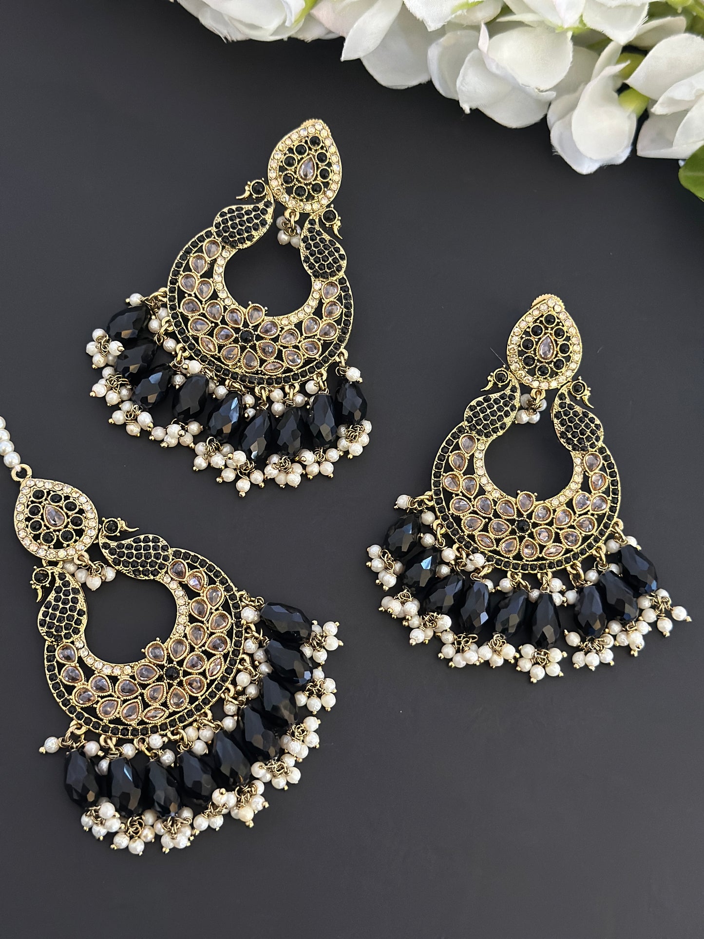 Saanvi Tikka set