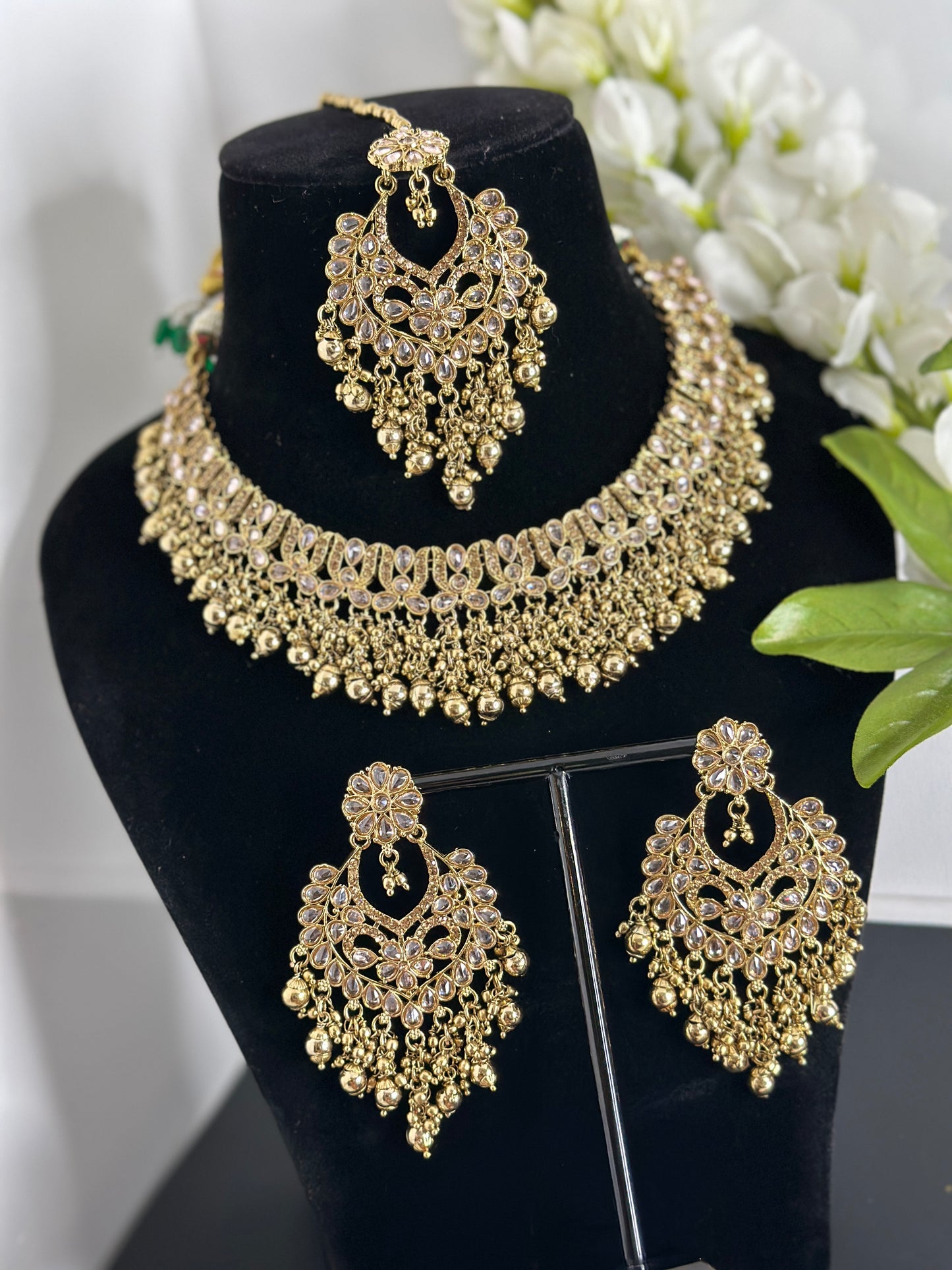 Saanvi Necklace set