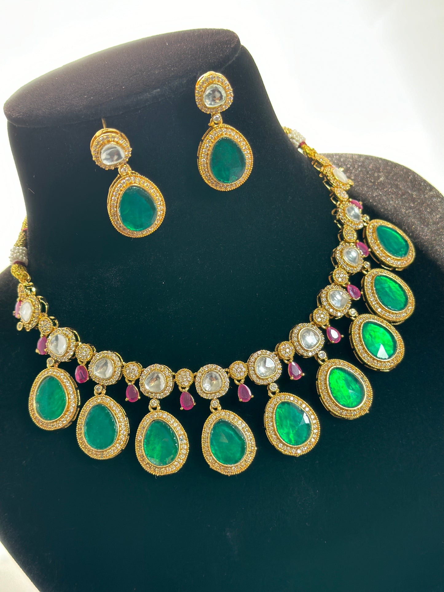 Pachi kundan necklace set