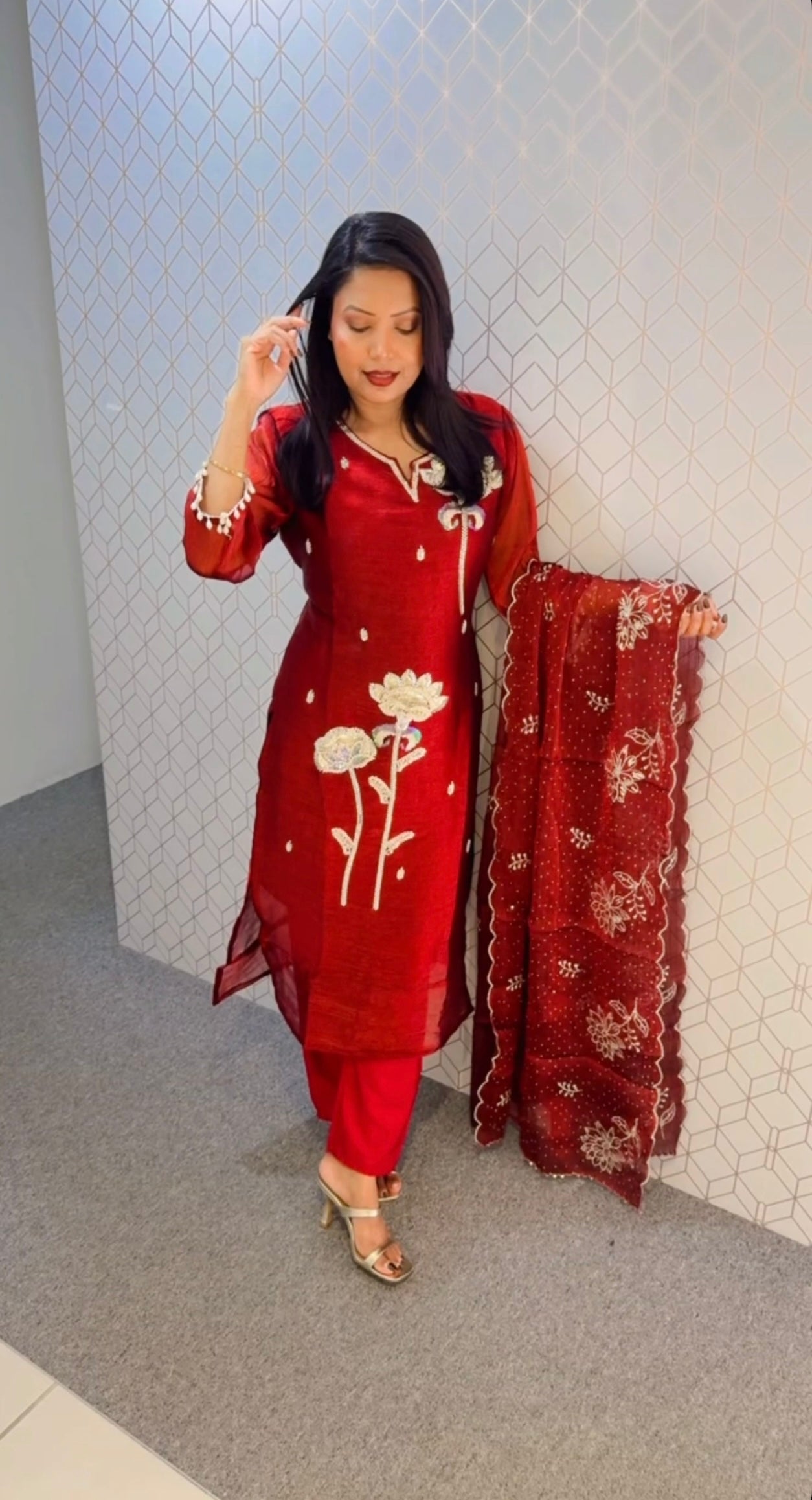 Party wear suit