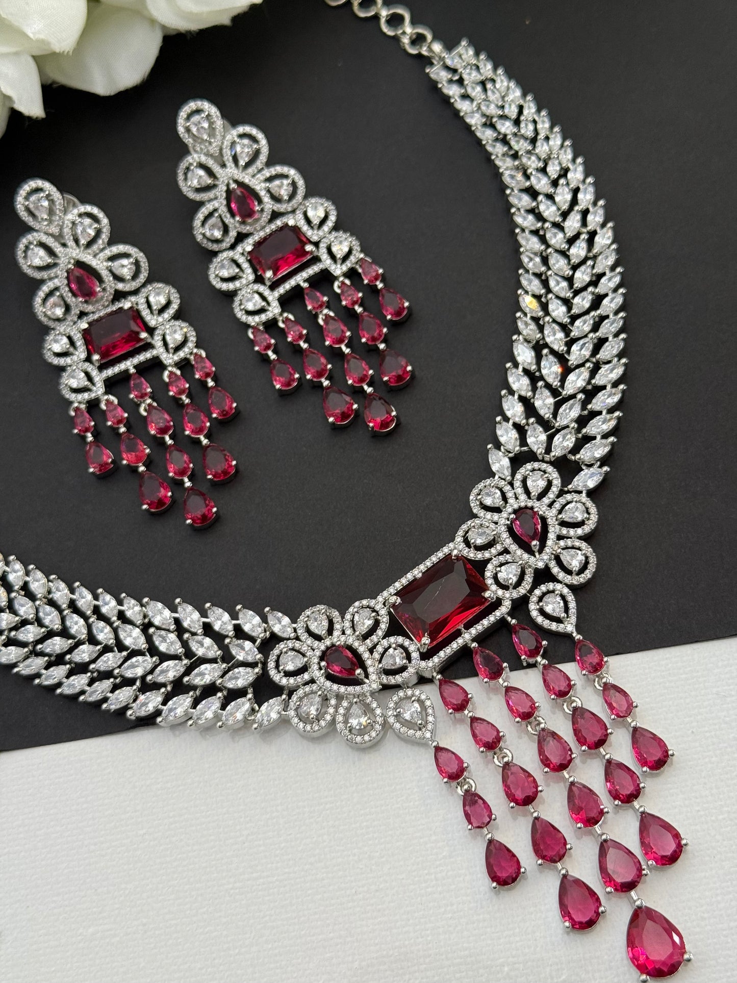 Necklace set