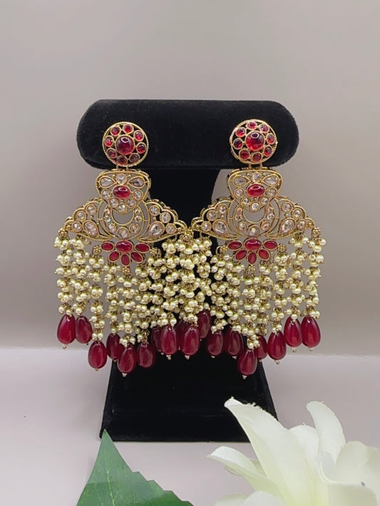 Earrings mehroon colour