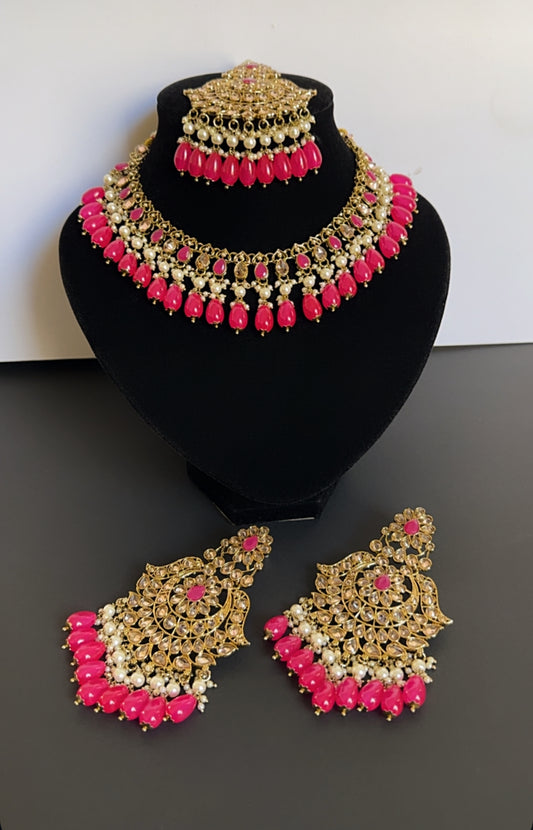 Necklace set dark pink