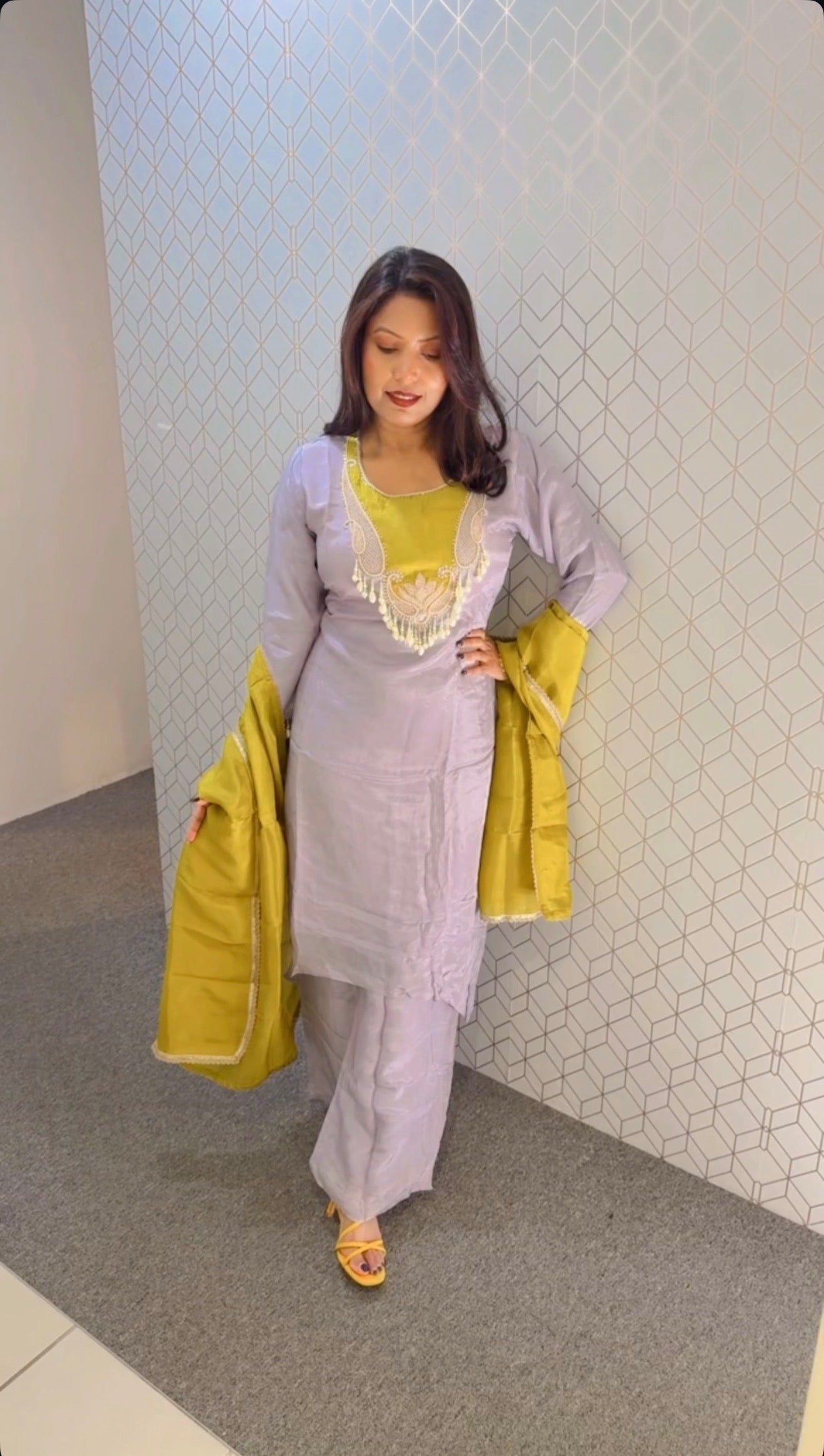 Party wear suit